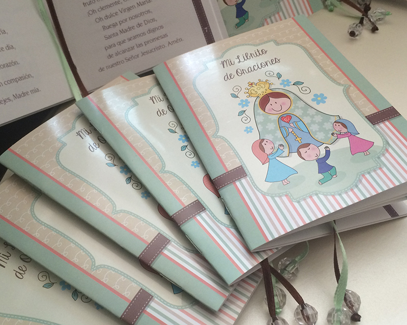 Mini Libro de Oraciones para niños